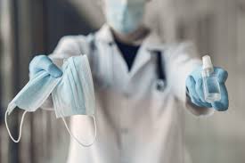 Curso de Capacitação Profissional em Controle de Infecções de Serviço em Saúde